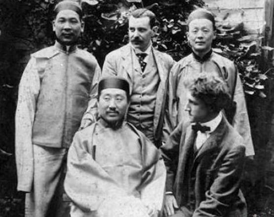 清末八大外交家 走向世界的中国人——留学事务代理篇